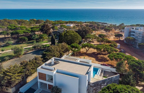 Castelo Villa | 300 m² Villa ∙ 4 bedrooms ∙ 10 guests