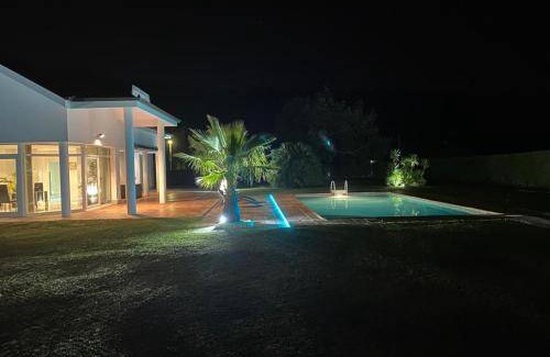 Parbayon Villa | 300 m² Villa ∙ 4 bedrooms ∙ 8 guests