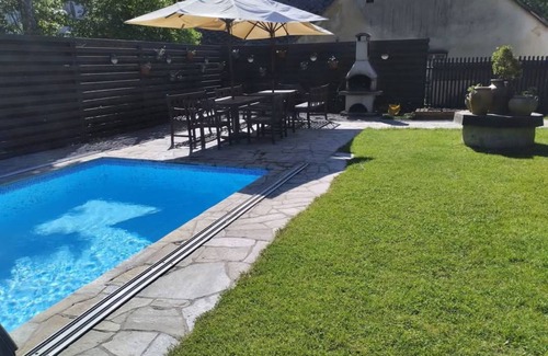 Novy Jimramov Villa | 300 m² Villa ∙ 6 bedrooms ∙ 20 guests