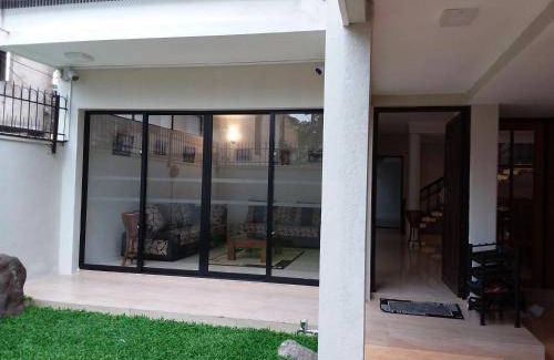 Borella House | 3000 m² House ∙ 5 bedrooms ∙ 14 guests