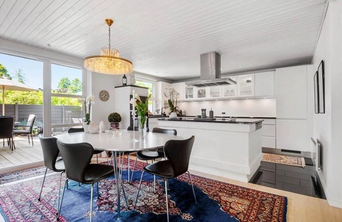 Beder Malling House | 30074 Malling - Musvitvej 4