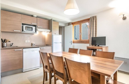 Gresse-en-Vercors Apartment | 300m from shops, fitness, parking, tv, 37-55m², Gresse en Vercors