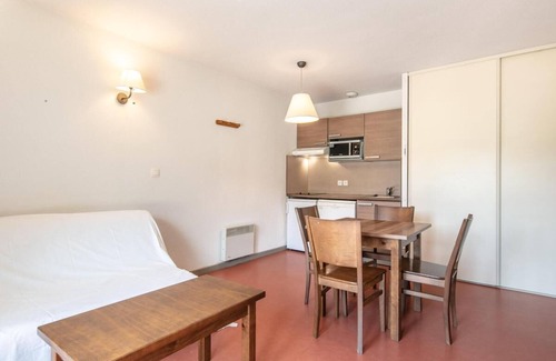 Gresse-en-Vercors Apartment | 300m from shops, fitness, parking, tv, 35m², Gresse en Vercors
