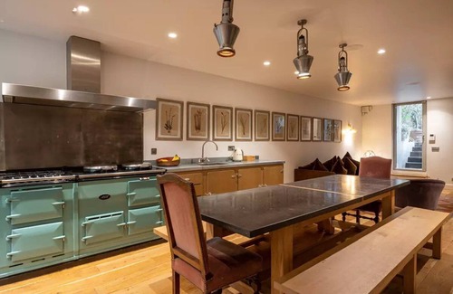 Passy Villa | 300m2 RAREST OF THE RARE CHAMPS ELYSEES VILLA WITH PRIVATE TERRACE