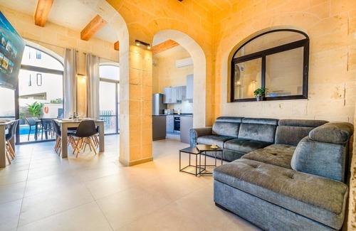 San Lawrenz Villa | 300y/o Gozo Villa: 2 pools, roof lounge, sea views