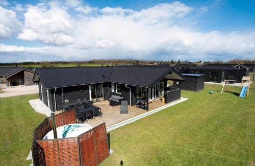 Saksild Strand House | 30434-Odder-Strandvaenget-10