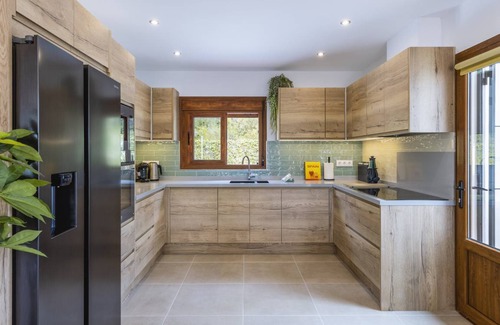 Ermita Villa | 309 m² Villa ∙ 6 bedrooms ∙ 12 guests