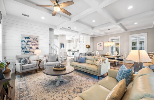 Lakeside at Blue Mountain Beach House | 30A Gated Community ☀️ Golf Cart | 4 Bikes | *Heated & Chilled Pool ☀️ Beach Equipment