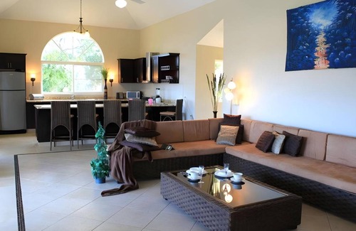Urbanizacion Tavarez Villa | 310 m² Villa ∙ 4 bedrooms ∙ 10 guests