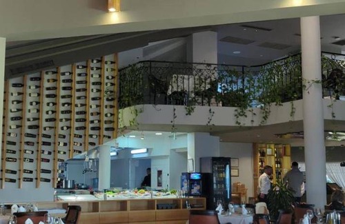Tirana Hotel | 32 m² Hotel ∙ 127 guests