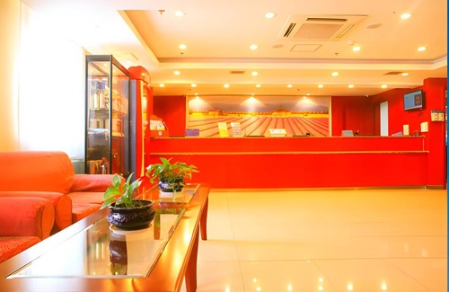 Weiyang Hotel | 32 m² Hotel ∙ 2 bedrooms ∙ 4 guests