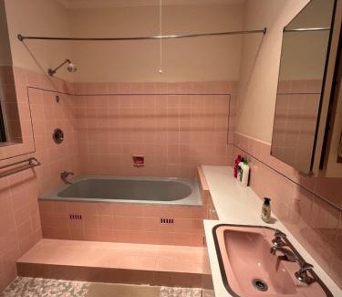 Epping House | 32 Room