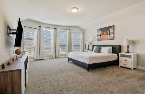 Fort Worth House | 32 Short Drive To Billy Bob's Patio