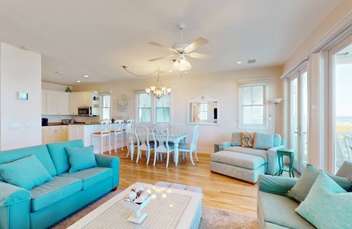 Sunnyside House | 320 m² House ∙ 3 bedrooms ∙ 8 guests