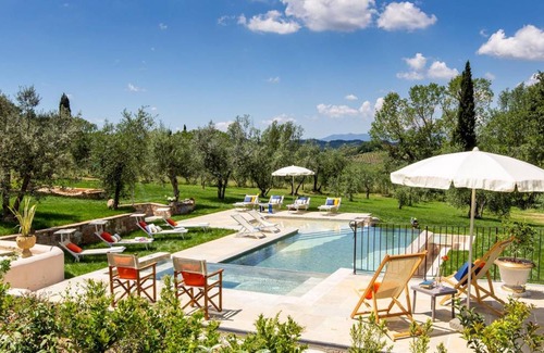 Sorrezzana Villa | 320 m² Villa ∙ 7 bedrooms ∙ 14 guests