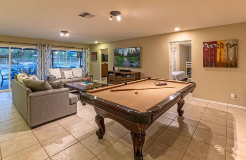 North Scottsdale House | 324 m² House ∙ 8 bedrooms ∙ 22 guests