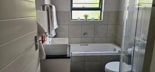 Kraaifontein Apartment | 33 Langeberg Heights