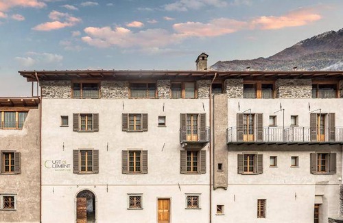 Tirano Hotel | 33 m² Hotel ∙ 127 guests