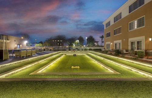 Edwards Business Park Hotel | 33 m² Hotel ∙ 127 guests