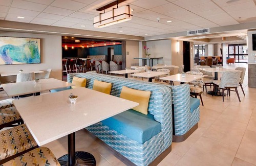 Edwards Business Park Hotel | 33 m² Hotel ∙ 127 guests