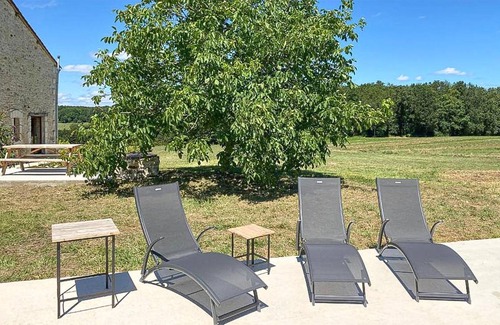 Lussas-et-Nontronneau House | 330 m² House ∙ 6 bedrooms ∙ 12 guests