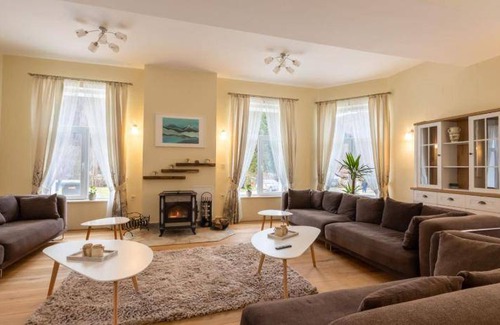 Chiflik House | 330 m² House ∙ 6 bedrooms ∙ 16 guests