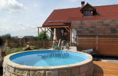 Uhlejov Villa | 330 m² Villa ∙ 7 bedrooms ∙ 24 guests
