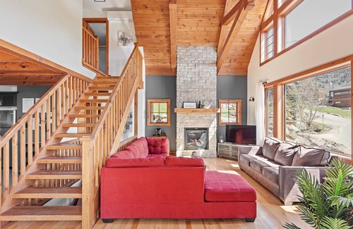 Stoneham-et-Tewkesbury Ski Chalet | 34 chemin Blanc (CITQ: 280814)