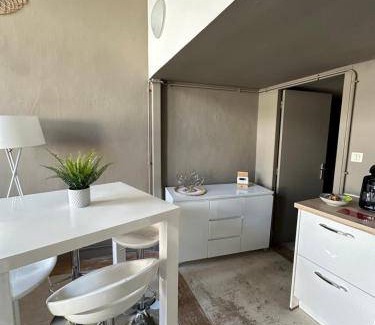 Limoges Apartment | 34 m² Apartment ∙ 1 bedroom ∙ 4 guests