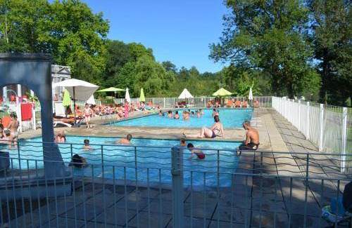 Montjoie-en-Couserans Resort | 34 m² Resort ∙ 3 bedrooms ∙ 8 guests
