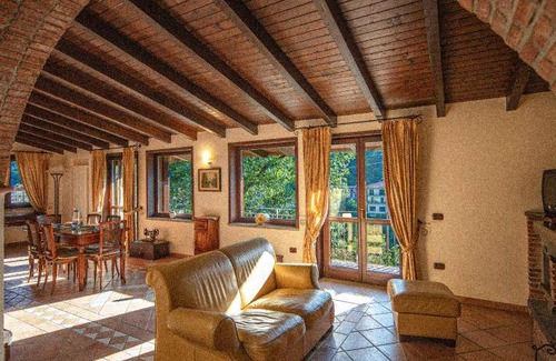 Tortorici Villa | 340 m² Villa ∙ 3 bedrooms ∙ 9 guests