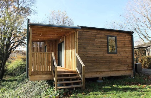 Fleurie Ski Chalet | 35 m² Chalet ∙ 2 bedrooms ∙ 4 guests