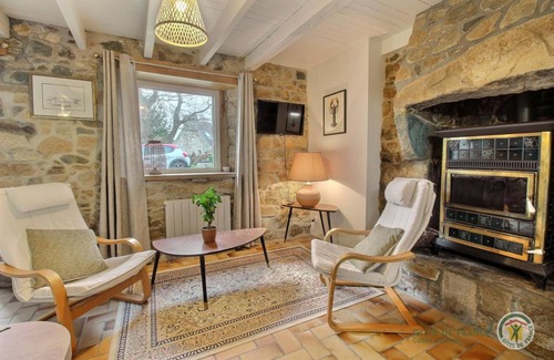 Plougrescant House | 35 m² Gîte ∙ 1 bedroom ∙ 2 guests