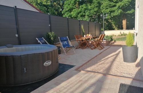 Laveyron House | 35 m² Gîte ∙ 1 bedroom ∙ 2 guests