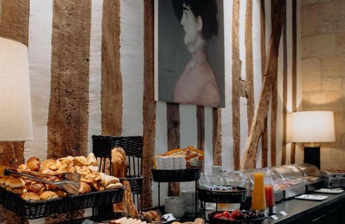 Canapville Hotel | 35 m² Hotel ∙ 127 guests