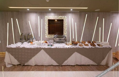 Algiers Hotel | 35 m² Hotel ∙ 127 guests