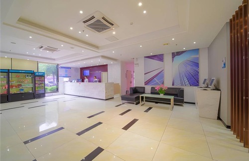 Zhangjiabian Hotel | 35 m² Hotel ∙ 2 bedrooms ∙ 10 guests