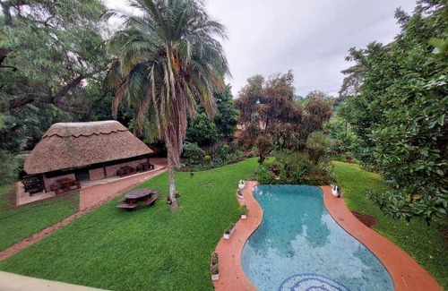 Harare Apartment | 350 m² Apartment ∙ 6 bedrooms ∙ 12 guests
