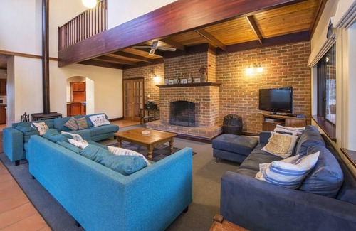 Quedjinup House | 350 m² House ∙ 5 bedrooms ∙ 9 guests