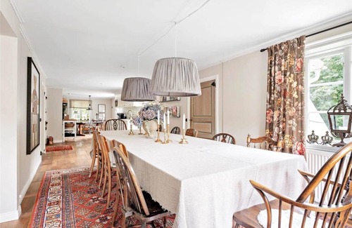 Unnaryd House | 350 m² House ∙ 5 bedrooms ∙ 10 guests