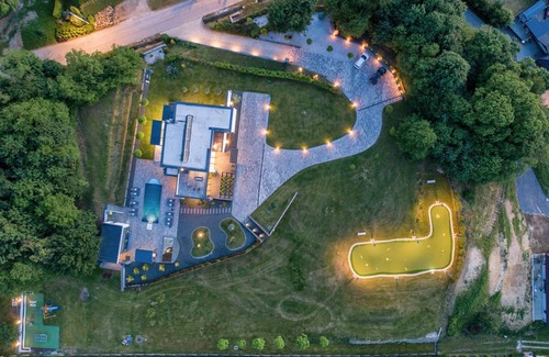 Ludbreg House | 350 m² House ∙ 4 bedrooms ∙ 8 guests
