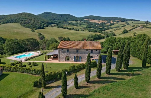 Casale Marittimo Villa | 350 m² Villa ∙ 6 bedrooms ∙ 13 guests