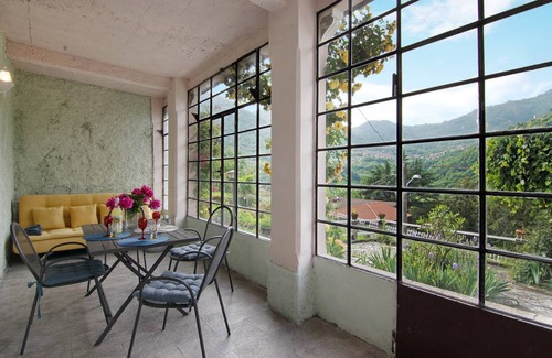 Dizzasco Villa | 350 m² Villa ∙ 6 bedrooms ∙ 12 guests