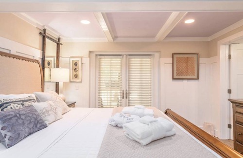 Beach Lagoon House | 354 m² House ∙ 6 bedrooms ∙ 12 guests