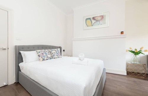 Millers Point Apartment | 36 m² Apartment ∙ 1 bedroom ∙ 2 guests