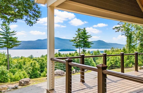 Bolton Landing House | 362 m² House ∙ 5 bedrooms ∙ 12 guests
