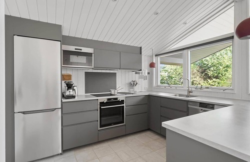 Bedegaard House | 3689 Nexø - Turistvej 11 H