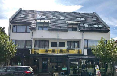 Sarvar Apartment | 37 m² Apartment ∙ 1 bedroom ∙ 4 guests