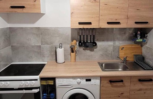 Walbrzych Apartment | 38 m² Apartment ∙ 1 bedroom ∙ 4 guests