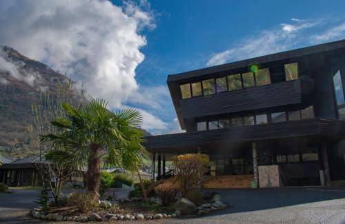 Luz-Saint-Sauveur Resort | 38 m² Resort ∙ 6 guests